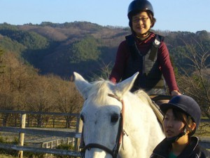 遠野は馬の里でした。こんな環境でゆったり暮らせるお馬さんは幸せ！！