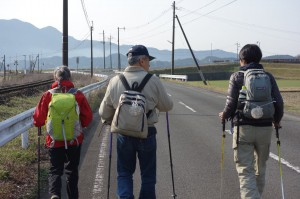 カトリックの巡礼のシンボル「帆立貝」をリュックにつけて、歩きました。
南三陸町の漁師の方にもらった帆立貝です。